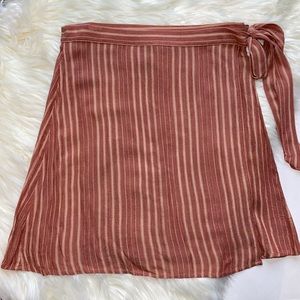 NWT American Eagle Small Pink Wrap Mini Skirt
